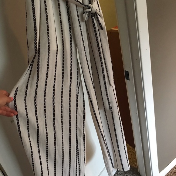 Jumpsuit - Picture 3 of 7